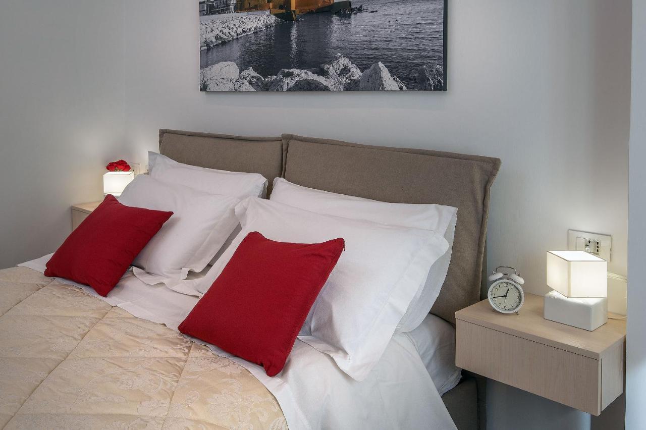 La Preziosa Apartment نابولي المظهر الخارجي الصورة